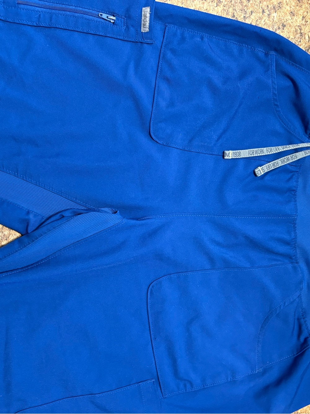 Scrub set - Picture 4 of 8